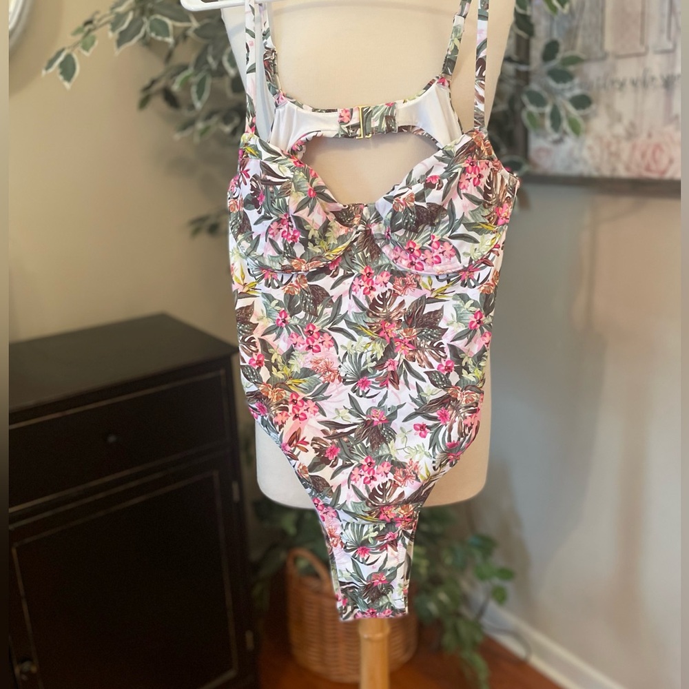 Victoria Secret One Piece Swimsuit Palm Floral NWT - XL